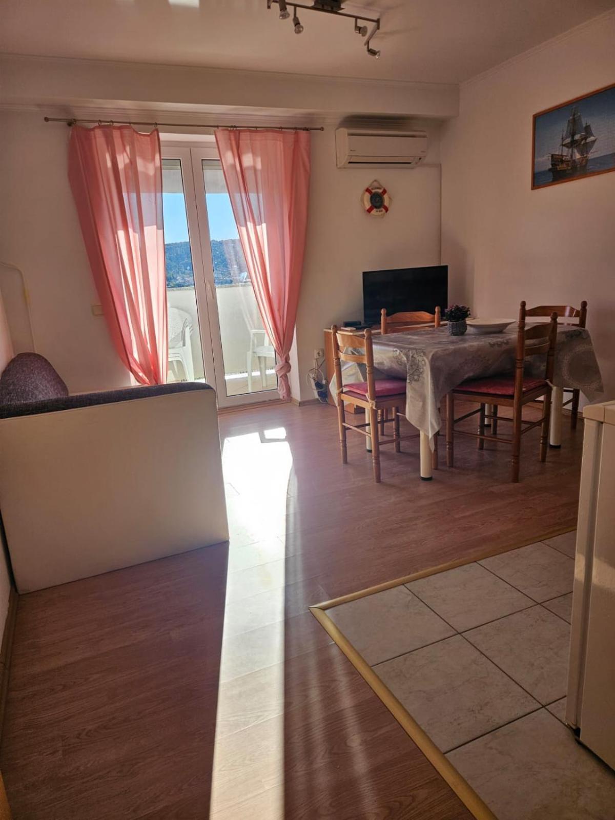 Pljesa Apartments Супетарска-Драга Экстерьер фото