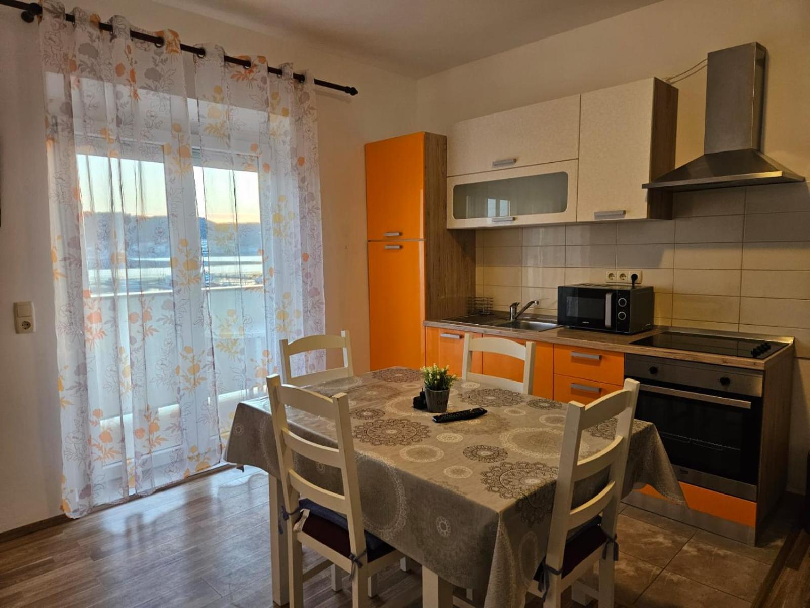 Pljesa Apartments Супетарска-Драга Экстерьер фото